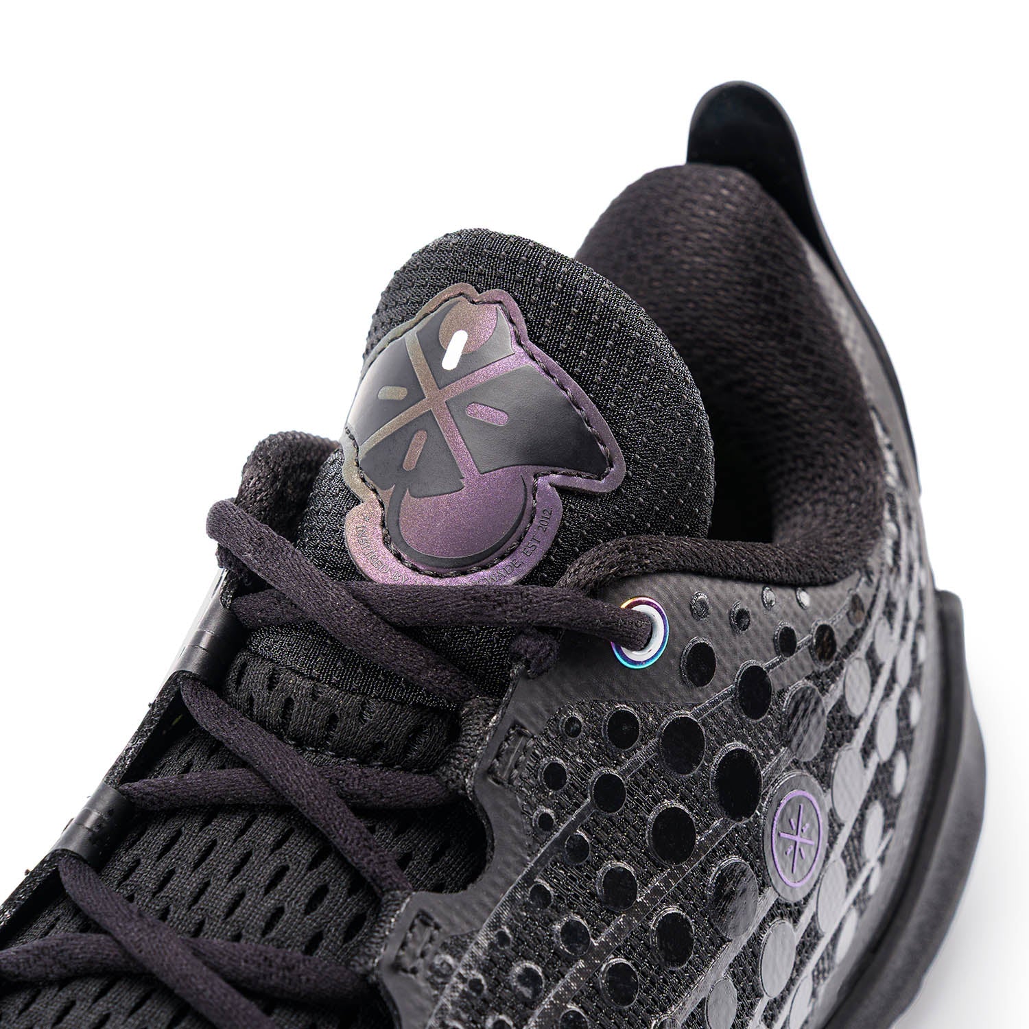 Wade 808 6 Ultra "Dark Stingray"
