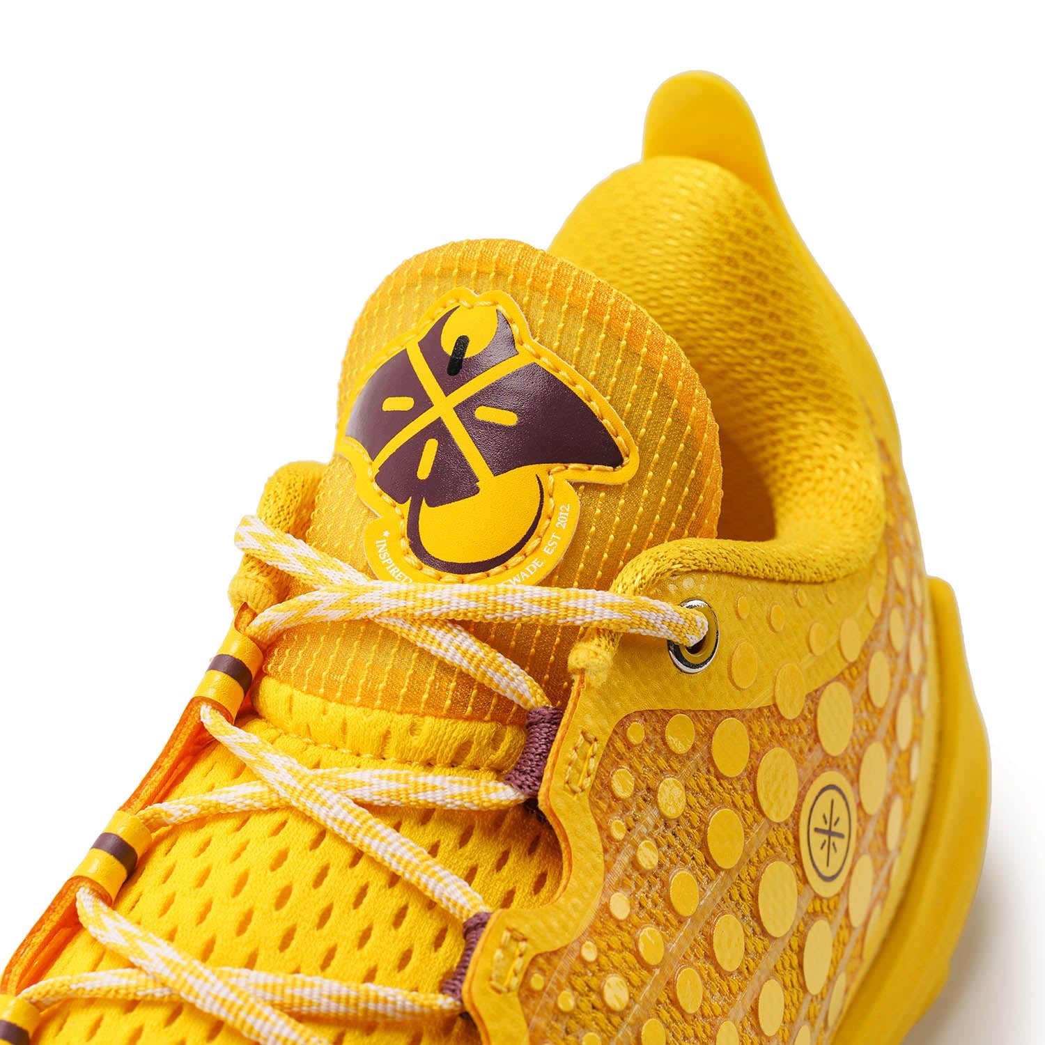 Wade 808 6 Ultra "Yellow Stingray"