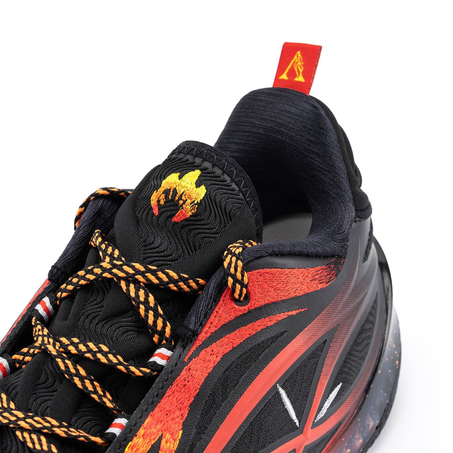 Wade 808 5 Ultra V2 "Hot Wind"