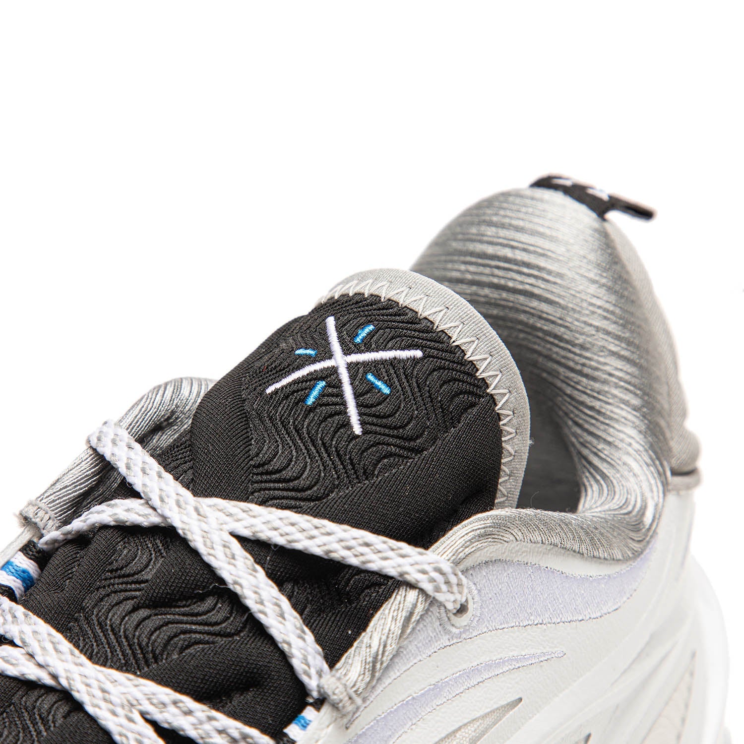 Wade 808 5 Ultra V2 "Sky Vault"