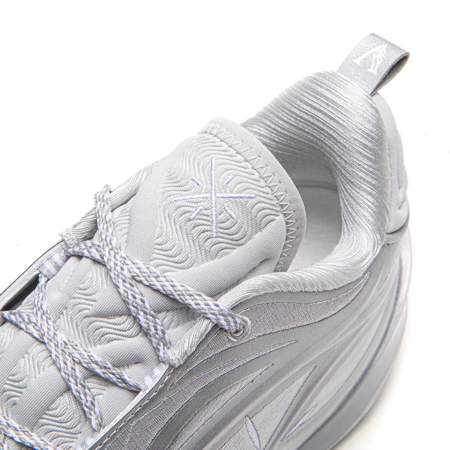 Wade 808 5 Ultra V2 "Silver Flash"