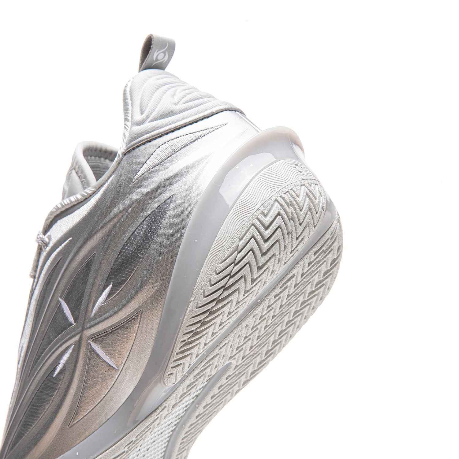 Wade 808 5 Ultra V2 "Silver Flash"