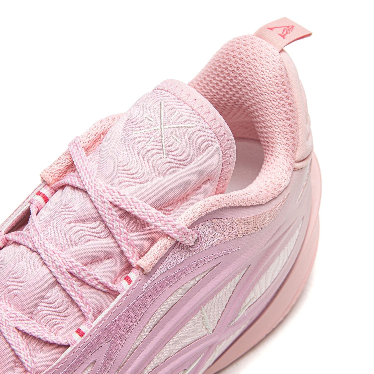 Wade 808 5 Ultra V2 "Family Love"